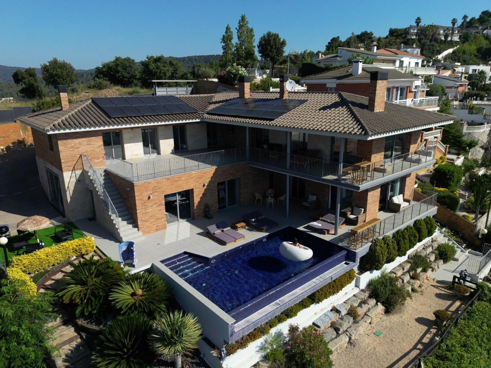 Villa Aya Barca *